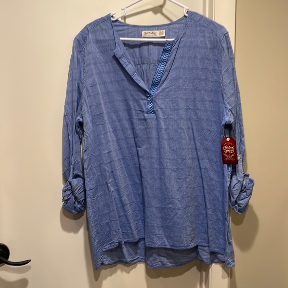 BRAND NEW Faded Glory V-neck top Size XXL